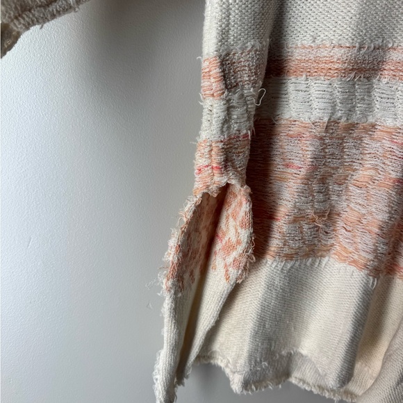 Free People Boho Poncho Sweater Peach Ivory Raw Hem Coastal Knit Cottagecore - Picture 4 of 7